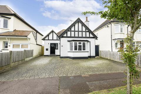 3 bedroom detached bungalow for sale, Olive Avenue, Leigh-on-Sea