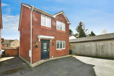 3 bedroom detached house for sale, Kings Court, Broughton, CH4