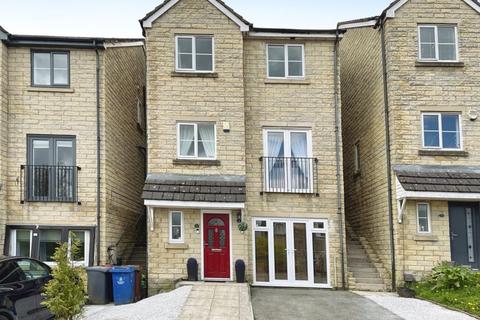 4 bedroom detached house for sale, High Bank Crescent, Darwen