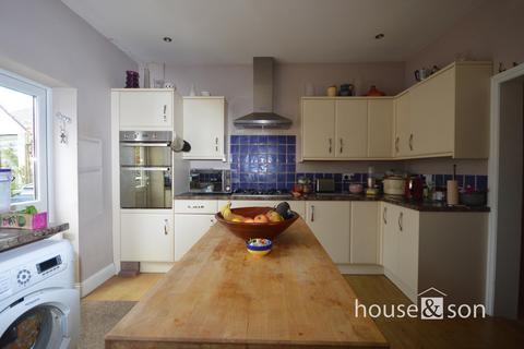6 Gerald Road, Bournemouth, BH3 7JY