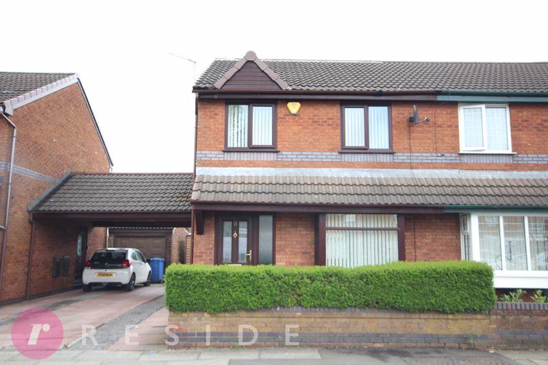 Albion Street, Rochdale OL11 3 bed semidetached house for sale £170,000