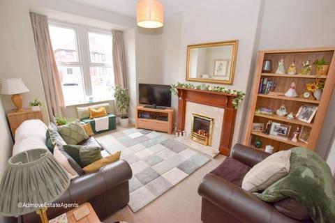 2 bedroom terraced house for sale, Sinderland Road, Altrincham, WA14