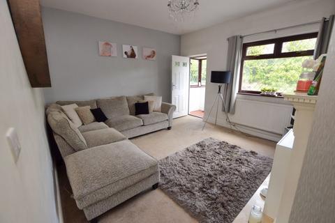3 bedroom end of terrace house for sale, Ashton Road, Golborne, WA3 3UN
