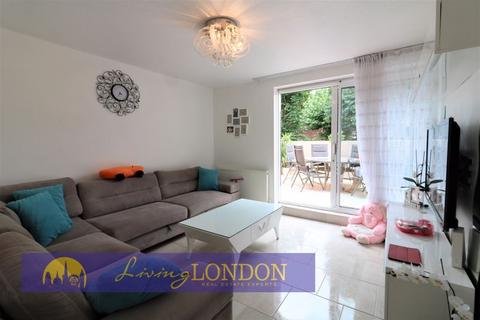2 bedroom apartment for sale, 2 Bed Flat For Sale