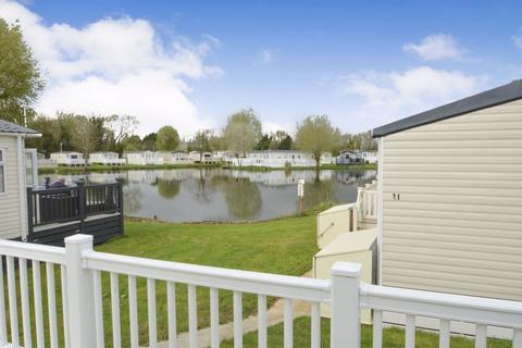 Mallard Lake, Cotswold Hoburne, Cotswold Water Park