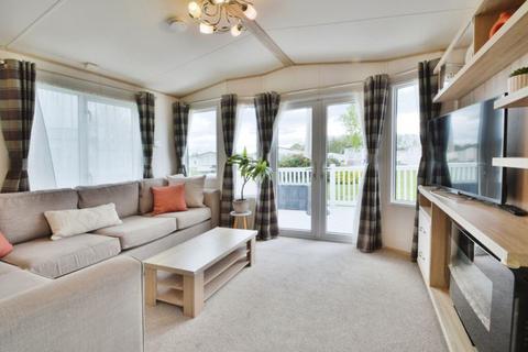 3 bedroom detached house for sale, Willow View, Cotswold Hoburne, Cotswold Water Park