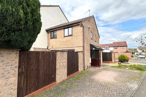 54 Buscombe Gardens, Hucclecote, Gloucester, GL3 3QG