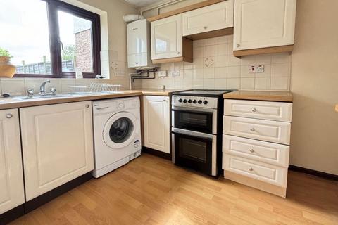 54 Buscombe Gardens, Hucclecote, Gloucester, GL3 3QG