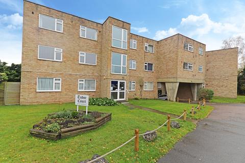 2 bedroom flat for sale, Church Lane, Rickmansworth WD3