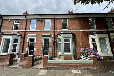 4 bedroom terraced house for sale, Queen Alexandra Road, North Shields
