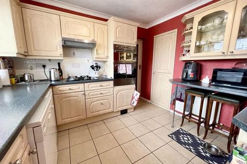 13 Candale Close, Dunstable, LU6 3PE