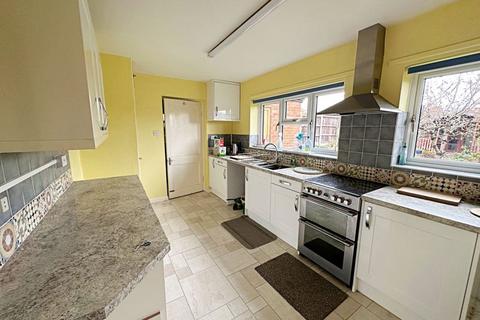 41 Cherry Orchard, Pershore, WR10 1EL