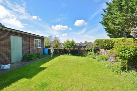 2 bedroom semi-detached bungalow for sale, Seven Acres, Thame