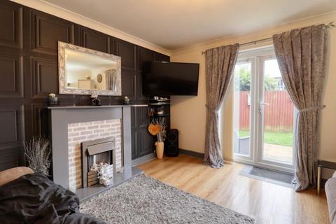 2 bedroom terraced house for sale, Hickman Court, Gainsborough
