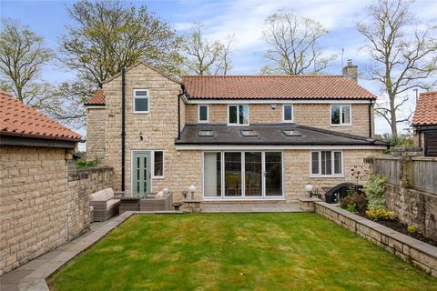 5 bedroom detached house for sale, Leeds Road, Tadcaster, LS24