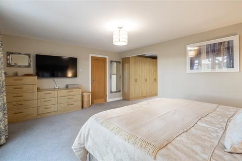 58 Leeds Road, Tadcaster, LS24 9FZ