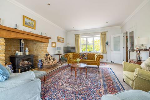 5 bedroom detached house for sale, Priorygate Court, Castle Cary