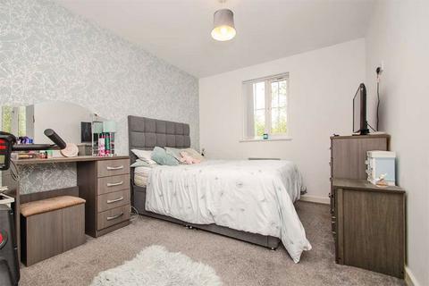 61 Bridgeside Close, Walsall, WS8 7BN