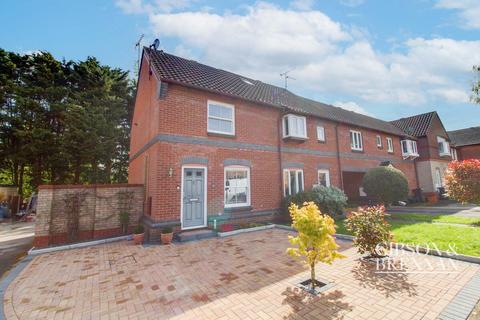 2 bedroom end of terrace house for sale, Bunting Lane, Billericay, CM11