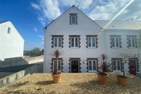 3 bedroom end of terrace house for sale, Trenowah Road, Bethel, St Austell