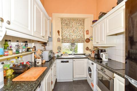 1 bedroom ground floor flat for sale, Amherst Road, Tunbridge Wells, Kent