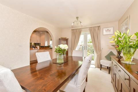 2 bedroom terraced house for sale, Hildenfields, Tonbridge, Kent