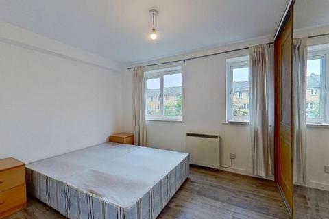 1 bedroom flat to rent, Ferguson Close, Isle of Dog, Canary Wharf, london, E14 3SH