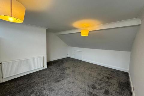 3 bedroom flat to rent, St Lukes Road, Brighton, East Sussex, BN2 9ZD