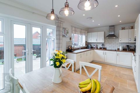 7 Ringlet Drive, Holmer, Hereford, HR4 9EX