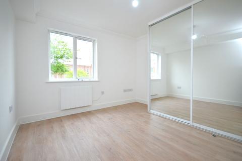 2 bedroom flat to rent, Horn Lane, Acton, W3 6QP