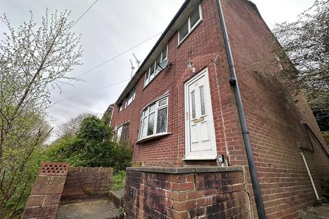 3 bedroom semi-detached house to rent, Britannia Road, Milnsbridge, Huddersfield, Kirklees, HD3