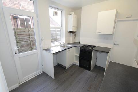 3 bedroom terraced house to rent, Oxford Gardens, Stafford, Staffordshire, ST16 3JB