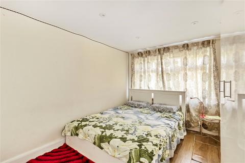 4 bedroom semi-detached house for sale, Belsize Road, Harrow, Middlesex