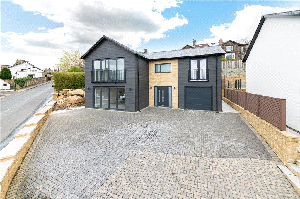 Banks Lane, Riddlesden, BD20 4 bed detached house for sale £440,000