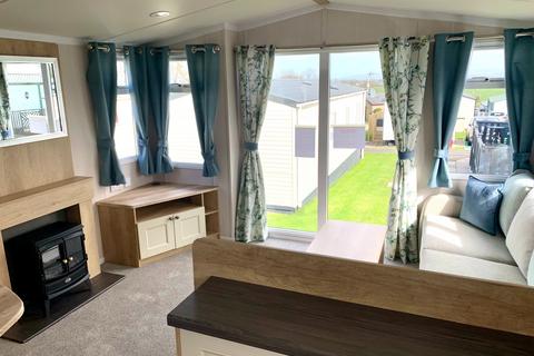 2 bedroom static caravan for sale, Merlewood Country Park, Cartford Lane, Little Eccleston, Preston