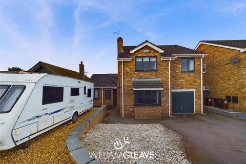 4 bedroom detached house for sale, Little Mountain Road, Flintshire CH7