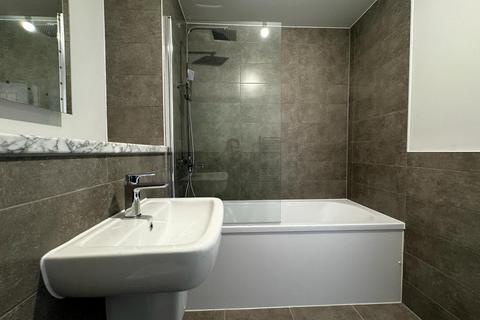 undefined, Apartment ,  Neptune Place, Liverpool