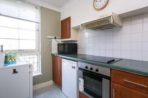 2 bedroom flat for sale, Caledonian Crescent, Dalry, Edinburgh, EH11