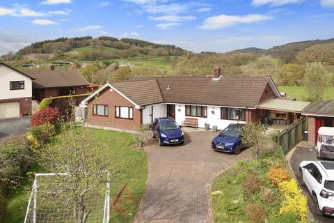 4 bedroom detached bungalow for sale, Parc Yr Irfon, Builth Wells, LD2