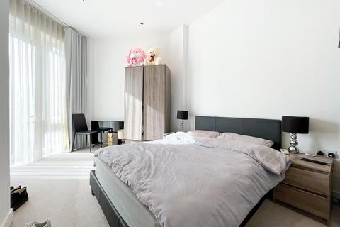 2 bedroom apartment to rent, Quayside House, Kew Bridge Road, TW8