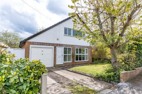 3 bedroom detached house for sale, St. Margarets Road, Horsforth, Leeds, West Yorkshire