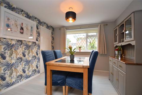 3 bedroom semi-detached house for sale, Lay Garth Gardens, Rothwell, Leeds, West Yorkshire