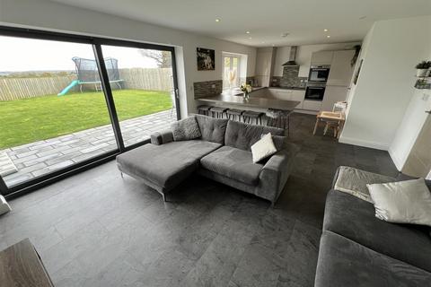 43 Downham Road North, Wirral, CH61 6UN