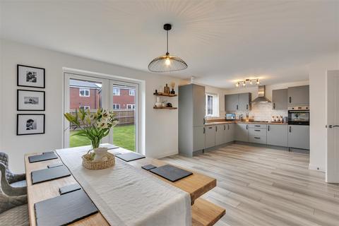 4 bedroom detached house for sale, Gwilt Drive, Off Oteley Road, Shrewsbury