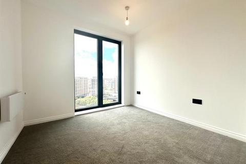 1 bedroom apartment to rent, Springwell Gardens, Whithall Road, Leeds LS12