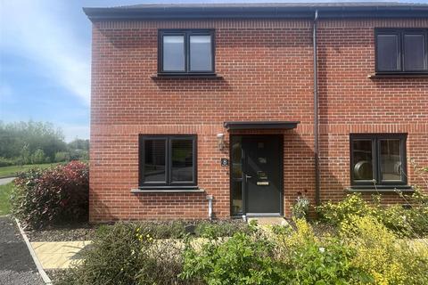 8 Buckton Close, Glastonbury, BA6 9RA