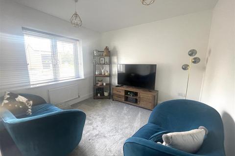 8 Buckton Close, Glastonbury, BA6 9RA