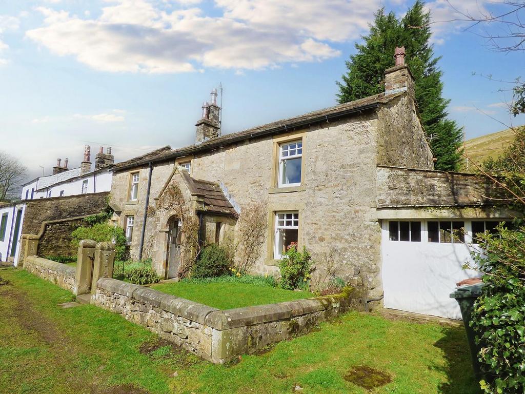 Litton 3 bed semidetached house to rent £1,300 pcm (£300 pw)