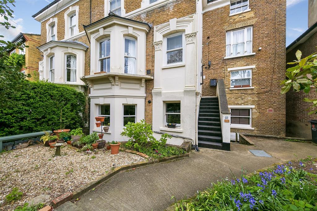2, 64 Laurel Road-03.JPG