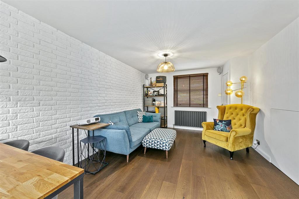 2, 64 Laurel Road-07.JPG